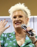 Anne Burrell