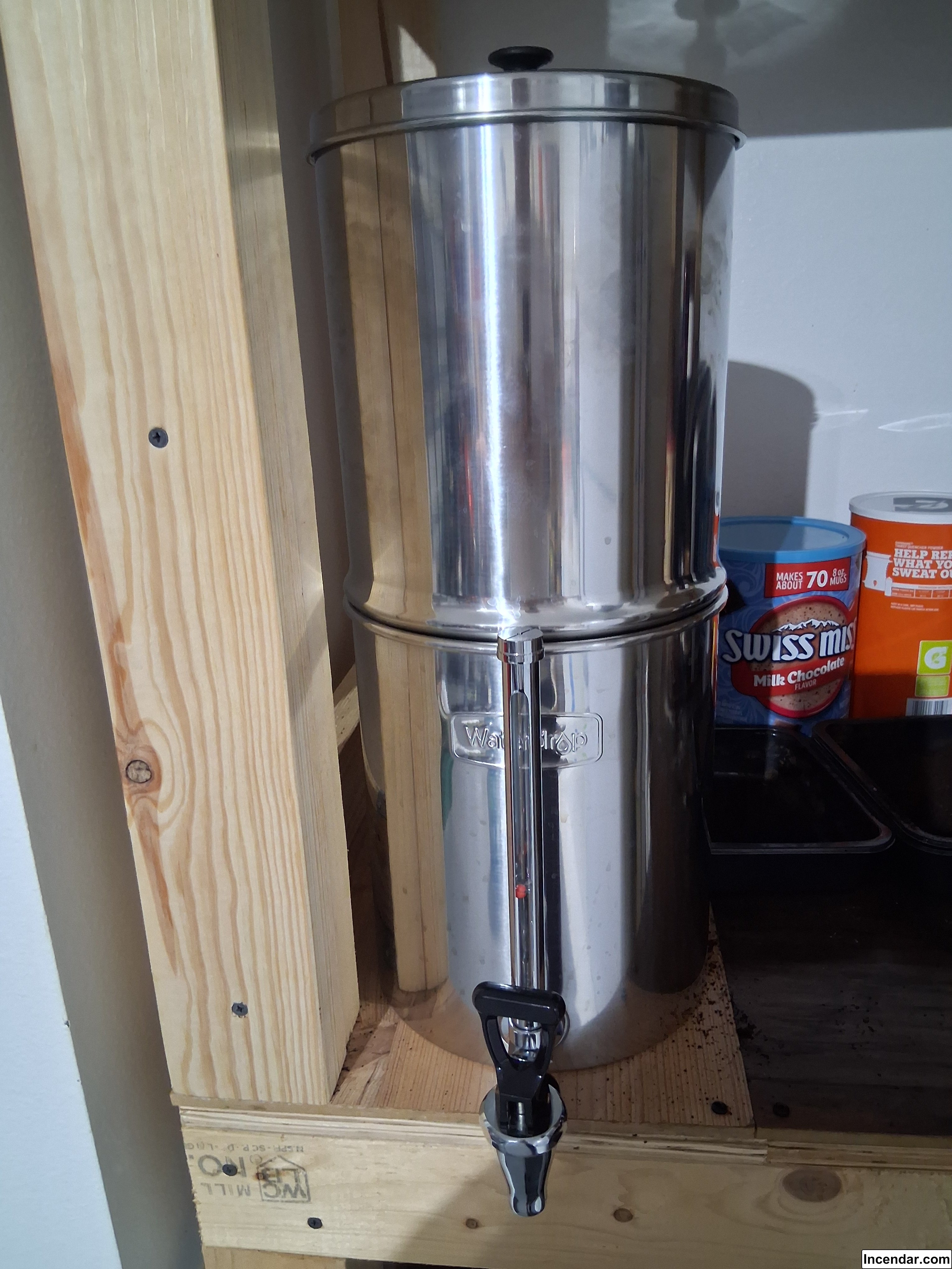 image of Gravity fed water filter system